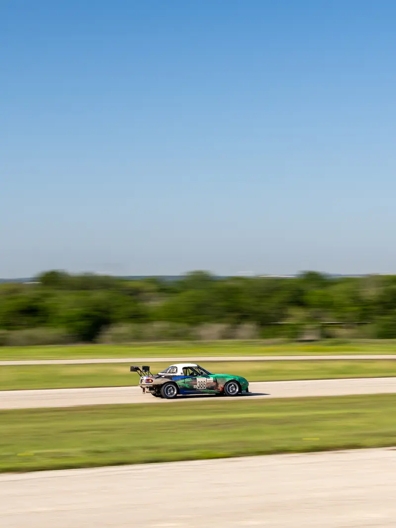 Race photo from evt-2026-hhr-may