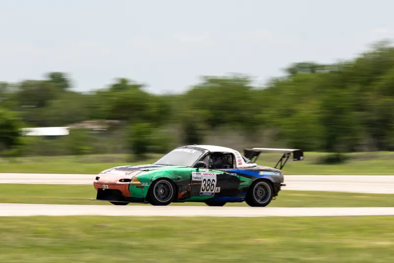Race photo from evt-2026-hhr-may